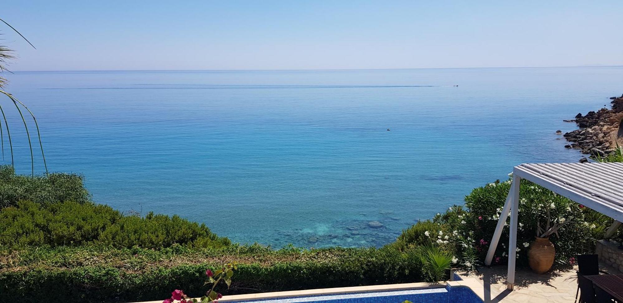 Villa Sealine Pefki Стая снимка