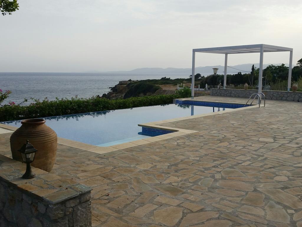 Villa Sealine Pefki Екстериор снимка